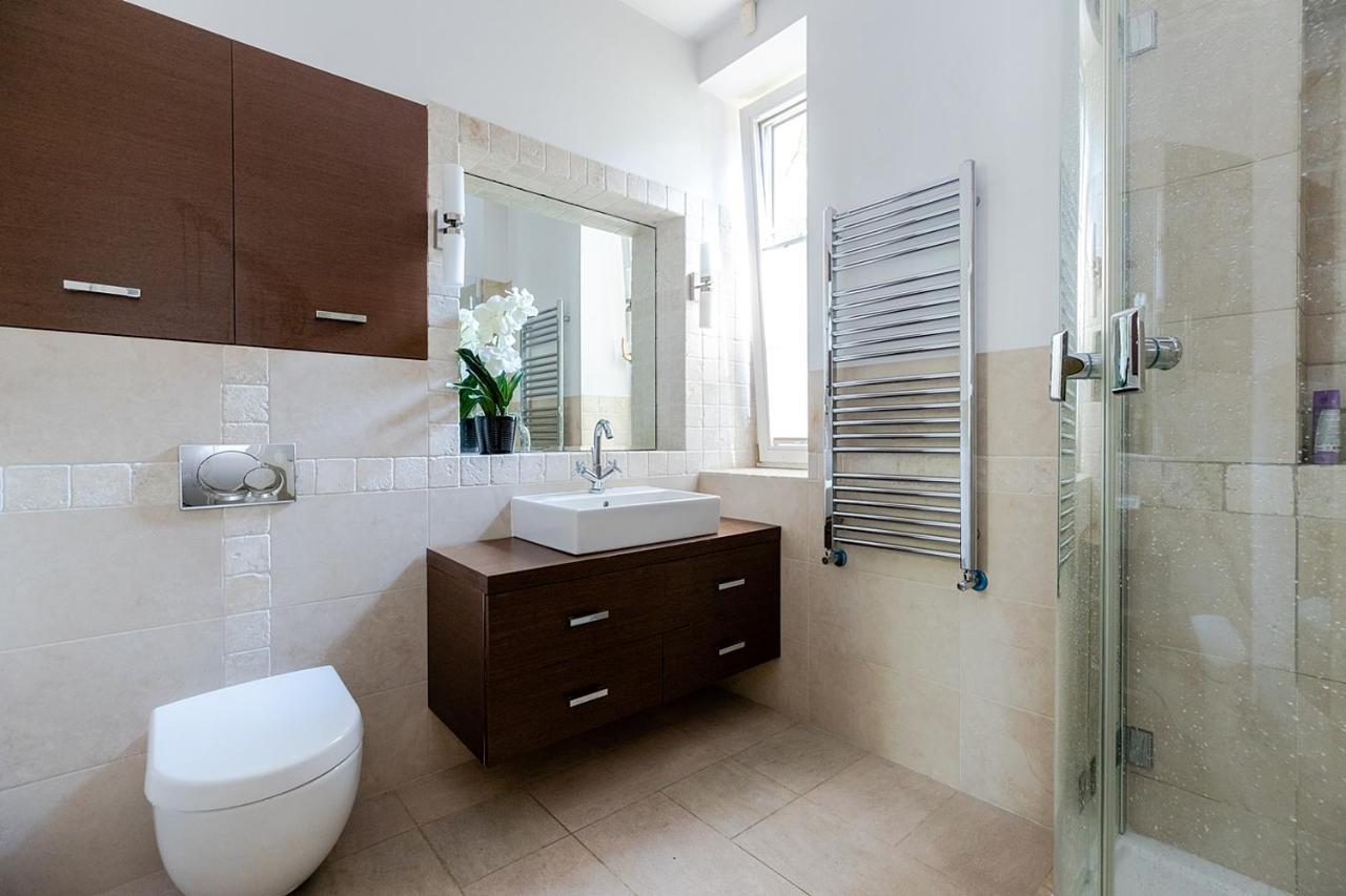Luxury Villa Indoor Pool Warsaw Magdalenka Exterior photo