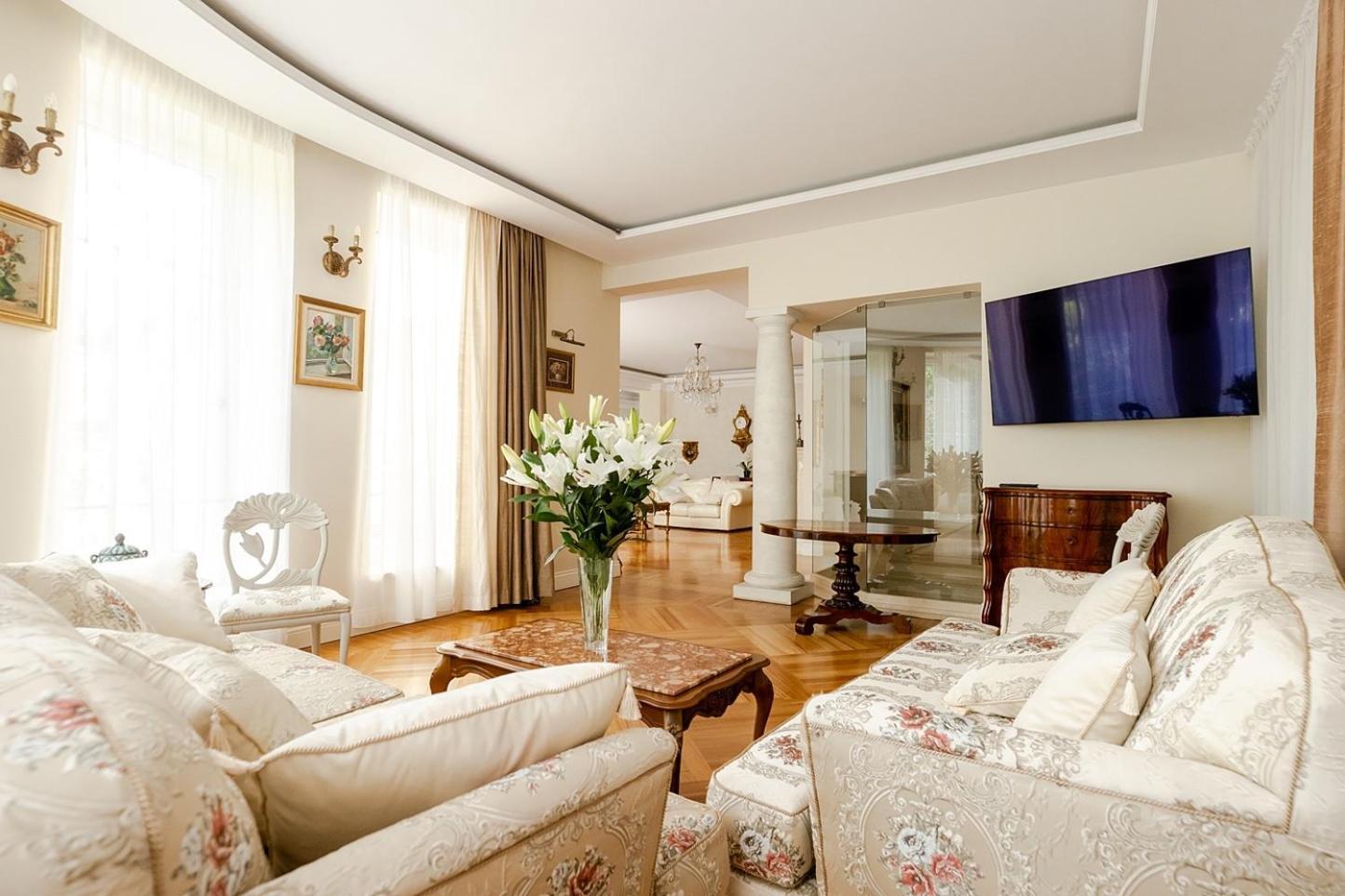 Luxury Villa Indoor Pool Warsaw Magdalenka Exterior photo